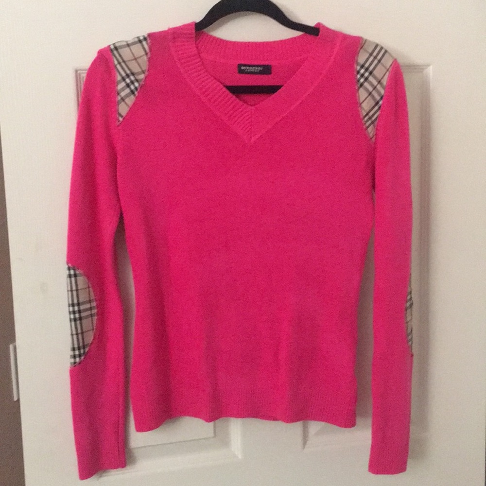 Pink Burberry sweater top